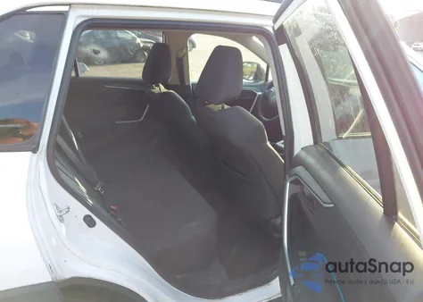 2020 Toyota Rav4 Le z USA, uszkodzony, nr VIN 2T3F1RFVXLC129797